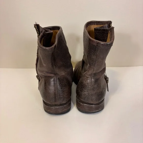 John Fluevog Brown Leather Ankle Boots with Zipper Expand Sides 8 - Picture 3 of 10